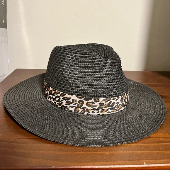 Hat - Picture 3 of 3